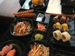 Dozo Sushi Grill
