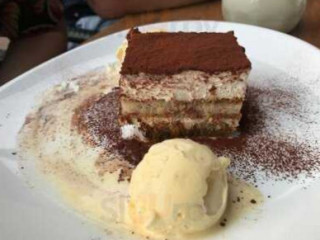 Brasserie De 3 Heeren Rolde