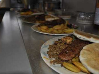 Side Shoarma And Pizza