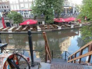 'il Pozzo B.v.' Utrecht