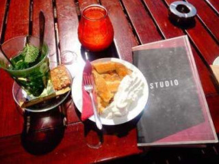 Café Studio