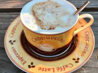 Podium Cafe Peter En Leni