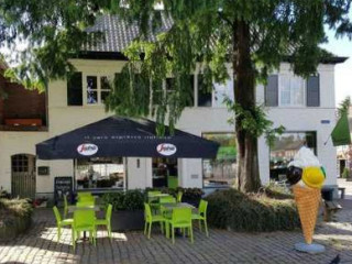 The Ice Cream Cake Moment