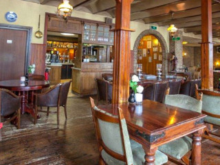 Fletcher De Borken Dwingeloo