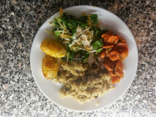 Closed: Les Oiseaux S'entetent