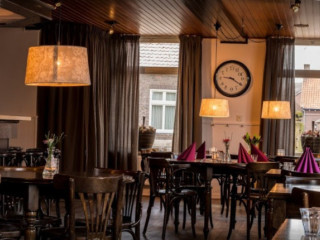 Eet- En Drinkcafe T Trefpunt