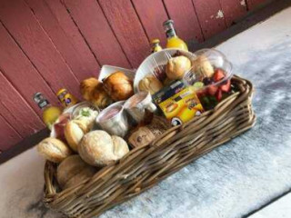 Happy Seasons Breakfast Lunch High-tea