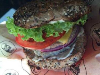 Louis' Burger