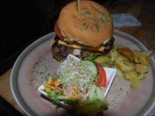 Oscar Wine Concept Store