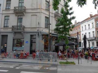 Pepete Ronron Jourdan