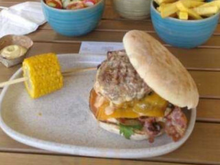 Baroness De Chênefleur