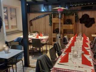 Aux Flo-raisons De Guy