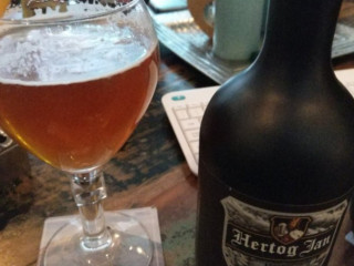 Friettent V/h Pieman