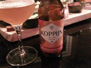 Cafe-zaal Het Dorpsplein