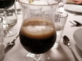 Festyland Van Velzen