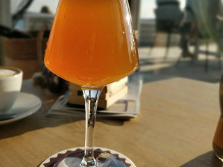 Strandpaviljoen évive Aan Het Water