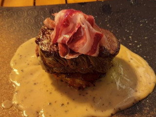 Beej Toen Eten Drinken