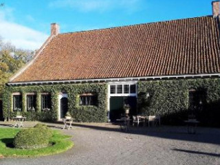 Schathoes Van De Menkemaborg