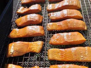 Palingrokerij O. Bajema