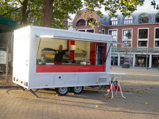 Snackwagen Friet Van Ome Jan