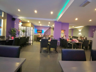 Toros Santiago Delft