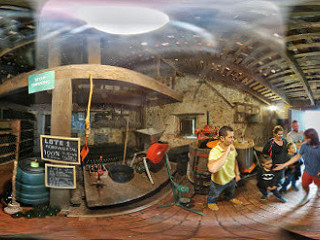 Pêcherie Du Moulin Des Trois Ponts