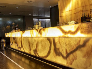 Broods, Broodjesbar Drive-thru