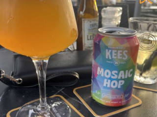 Pesos Food And Drink