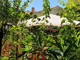 -pizzeria La Luna Rossa