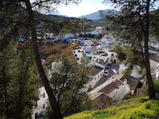 Camping Grensheuvel Mangerie Sjat Et Pie