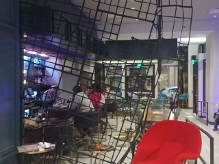 Cafetaria Mega Snack