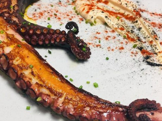 C. Van Den Heuvel Zn. Bv.