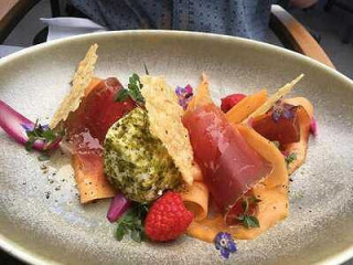 restaurant image