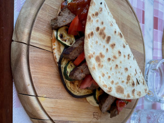 Plaza De Halte Vries